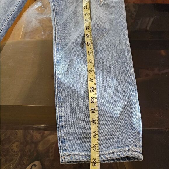 Madewell The Mom Jean High Waist Light Wash Ankle Ripped Distressed Raw Hem 29 - Picture 10 of 13